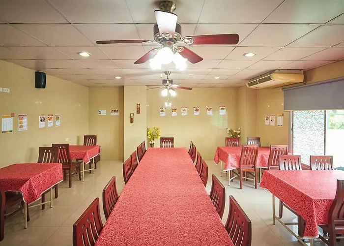 Sivalai Place Hotel 3*